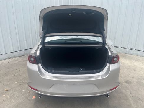 Certified 2026 MAZDA MAZDA3 2.5 S Sedan w/ Preferred Pkg FWD image 9