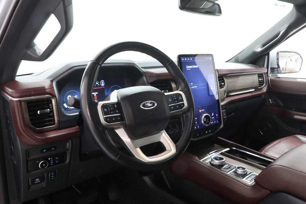 Used 2024 Ford Expedition Max Limited AWD/4WD image 17