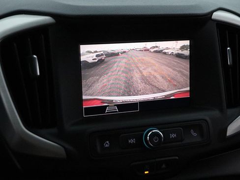 Used 2022 GMC Terrain SLE w/ Driver Convenience Package FWD image 17