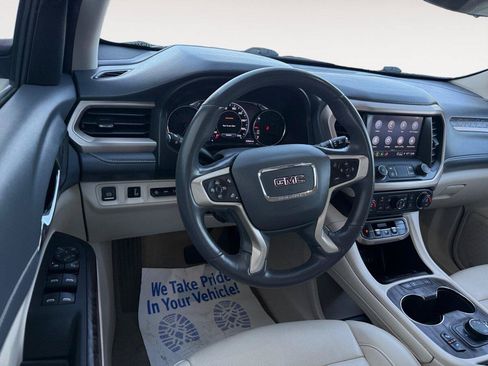 Used 2022 GMC Acadia Denali w/ Denali Technology Package AWD/4WD image 12