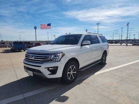 Used 2020 Ford Expedition Max XLT w/ Equipment Group 202A image 6