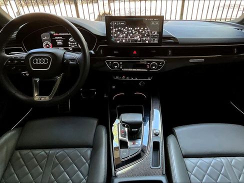 Used 2023 Audi S4 Prestige image 15