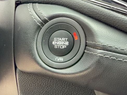 Used 2022 Dodge Durango GT RWD image 39