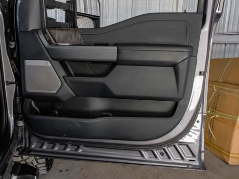 Used 2025 Ford F250 Lariat w/ Chrome Package AWD/4WD image 48