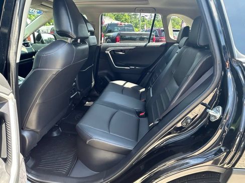 Used 2025 Toyota RAV4 Limited w/ Advanced Technology Package AWD/4WD image 35