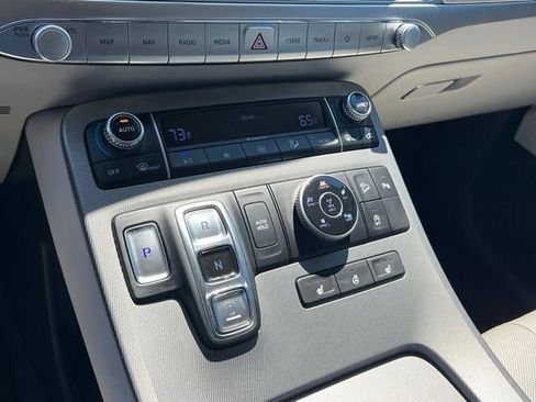 Used 2021 Hyundai Palisade SEL w/ Premium Package AWD/4WD image 17