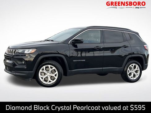 Used 2024 Jeep Compass Latitude image 1