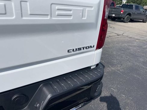 Used 2024 Chevrolet Silverado 1500 Custom Trail Boss AWD/4WD image 7