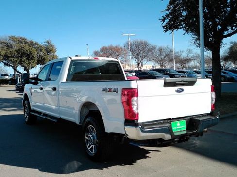 Used 2020 Ford F250 XL w/ Power Equipment Group image 9