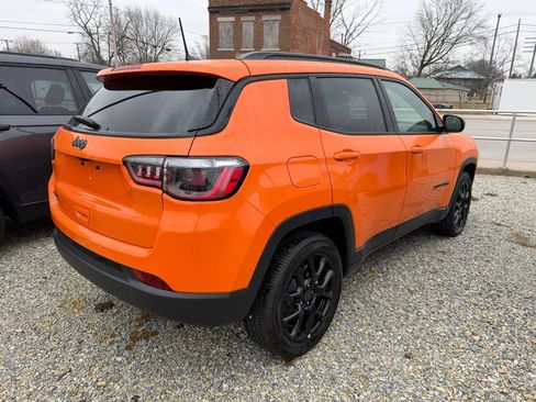 New 2026 Jeep Compass Latitude AWD/4WD image 3