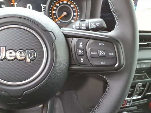 New 2026 Jeep Wrangler Unlimited Rubicon image 20