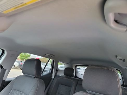 Used 2019 GMC Terrain SLE FWD image 18