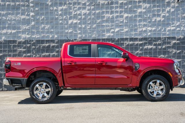 New 2026 Ford Ranger Lariat w/ FX4 Off-Road Package AWD/4WD image 4