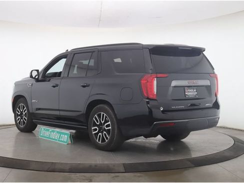 Used 2021 GMC Yukon AT4 w/ AT4 Premium Plus Package AWD/4WD image 8