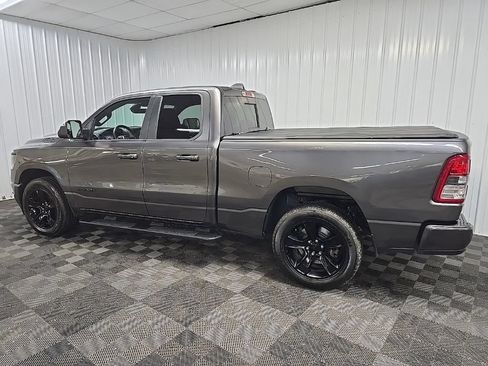 Used 2022 RAM 1500 Big Horn w/ Night Edition AWD/4WD image 4