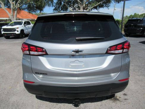 Used 2023 Chevrolet Equinox LS w/ Sport Edition FWD image 7