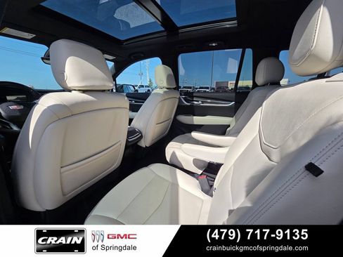 Used 2022 Cadillac XT6 Sport w/ Technology Package AWD/4WD image 29