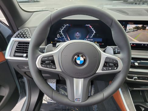 New 2026 BMW X5 xDrive40i w/ Executive Package AWD/4WD image 22