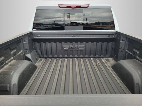 New 2026 GMC Sierra 1500 Denali w/ Denali Reserve Package AWD/4WD image 7