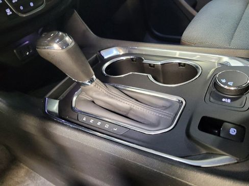 Used 2020 Chevrolet Traverse LS w/ LPO, Floor Liner Package FWD image 26
