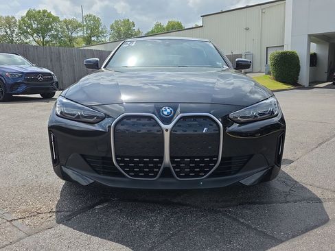 Used 2024 BMW i4 eDrive40 RWD image 8