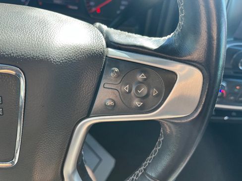 Used 2015 GMC Sierra 1500 SLE w/ SLE Value Package image 19