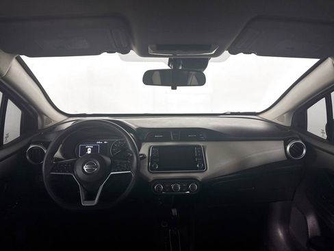 Used 2020 Nissan Versa SV FWD image 12
