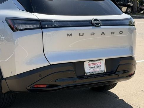 Used 2025 Nissan Murano SV FWD image 6
