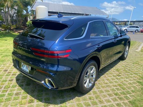 Certified 2022 Genesis GV70 2.5T AWD/4WD image 25