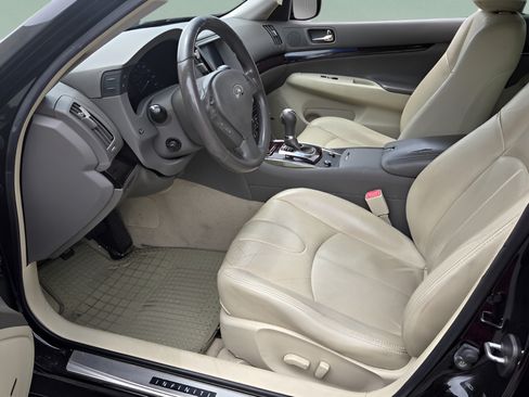 Used 2013 INFINITI G37 Journey w/ Premium Pkg RWD image 12