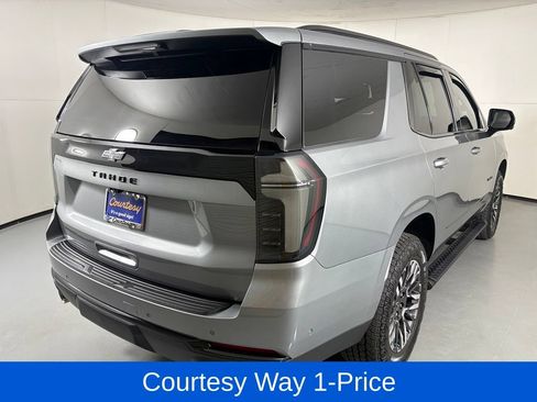 Used 2026 Chevrolet Tahoe Z71 w/ Comfort Package AWD/4WD image 11