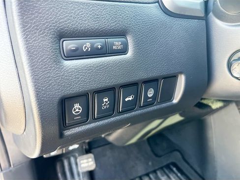 Used 2021 Nissan Murano Platinum w/ Cargo Package FWD image 10