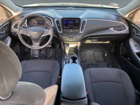 Used 2024 Chevrolet Malibu LS FWD image 10