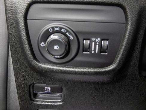 New 2026 Jeep Grand Cherokee L Limited AWD/4WD image 32