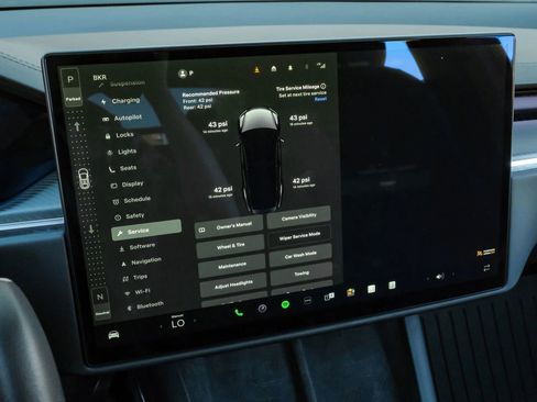 Used 2023 Tesla Model X Plaid image 46