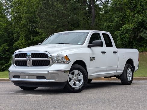 Used 2024 RAM 1500 Classic SLT RWD image 4