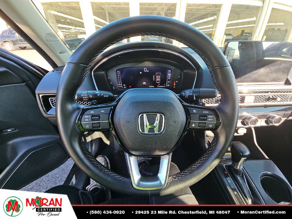 Used 2022 Honda Civic Touring image 12