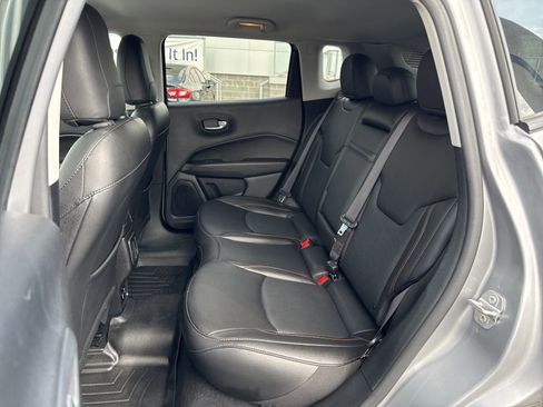Used 2019 Jeep Compass Limited AWD/4WD image 40