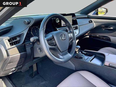 Used 2025 Lexus ES 350 w/ Premium Package FWD image 15