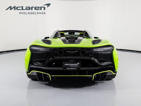 Used 2025 McLaren Artura Spider image 7