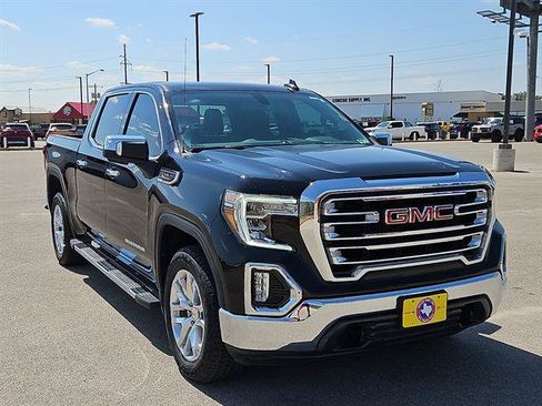 Used 2021 GMC Sierra 1500 SLT w/ X31 Off-Road Package AWD/4WD image 6