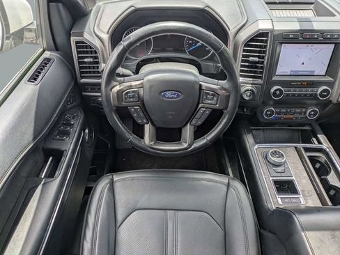 Used 2021 Ford Expedition Max Limited RWD image 17