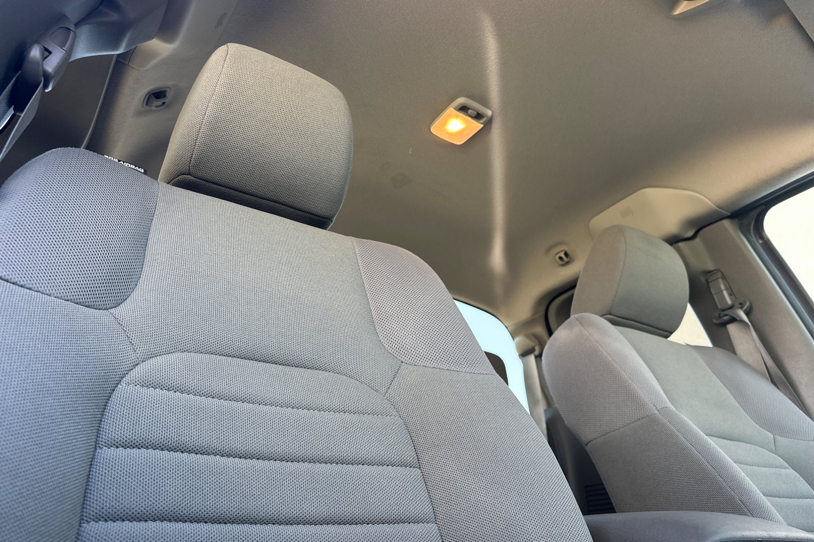 Used 2019 Nissan Frontier S RWD image 16
