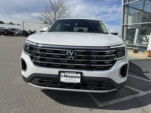 Used 2025 Volkswagen Atlas SEL image 8