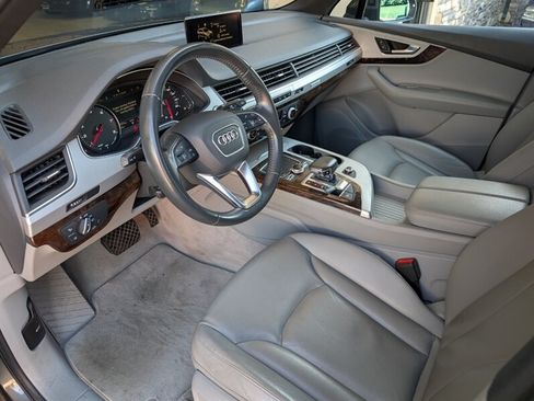 Used 2019 Audi Q7 2.0T Premium w/ Convenience Package AWD/4WD image 2