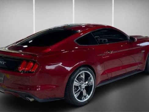 Used 2017 Ford Mustang GT Premium w/ Equipment Group 401A image 6