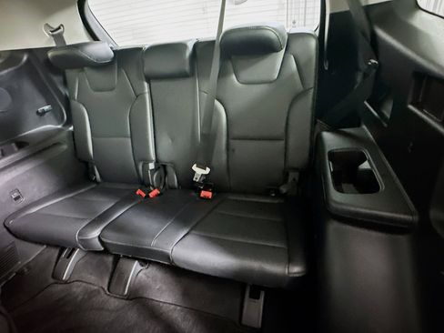 Used 2025 Kia Telluride S image 30