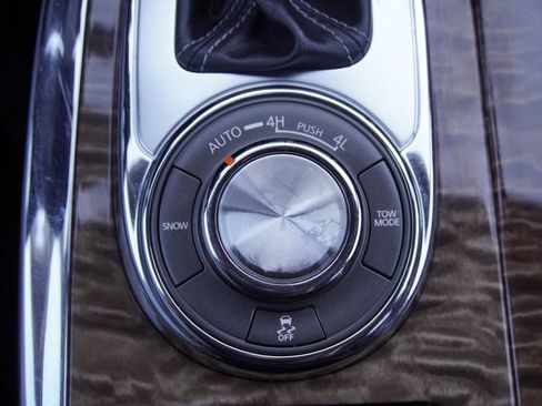 Used 2019 Nissan Armada Platinum AWD/4WD image 27