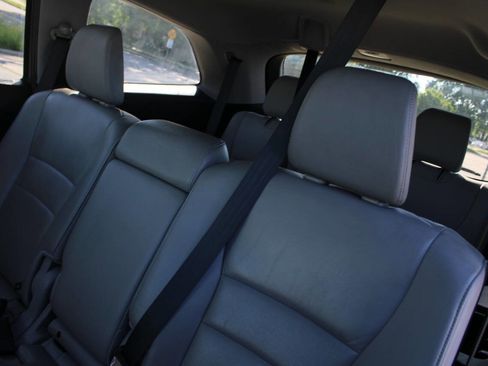 Used 2021 Honda Pilot EX-L image 17