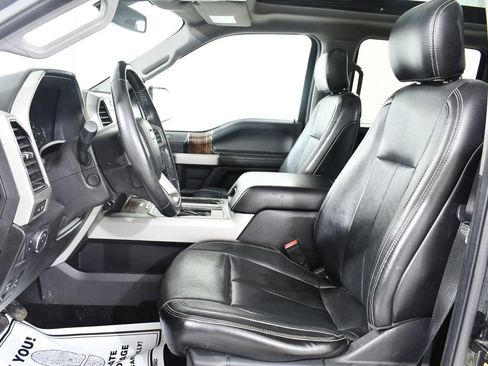 Used 2018 Ford F150 Lariat w/ Equipment Group 502A Luxury image 6